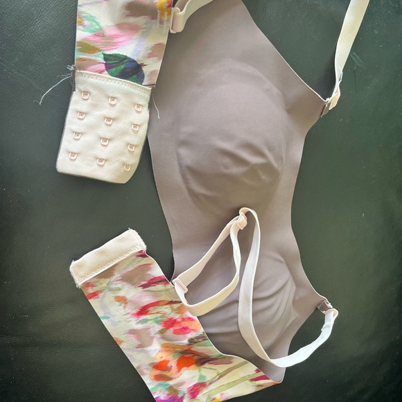 Knix evolution Reversible bra, Size 1, Sizing chart in pics. EUC. - Picture 4 of 5